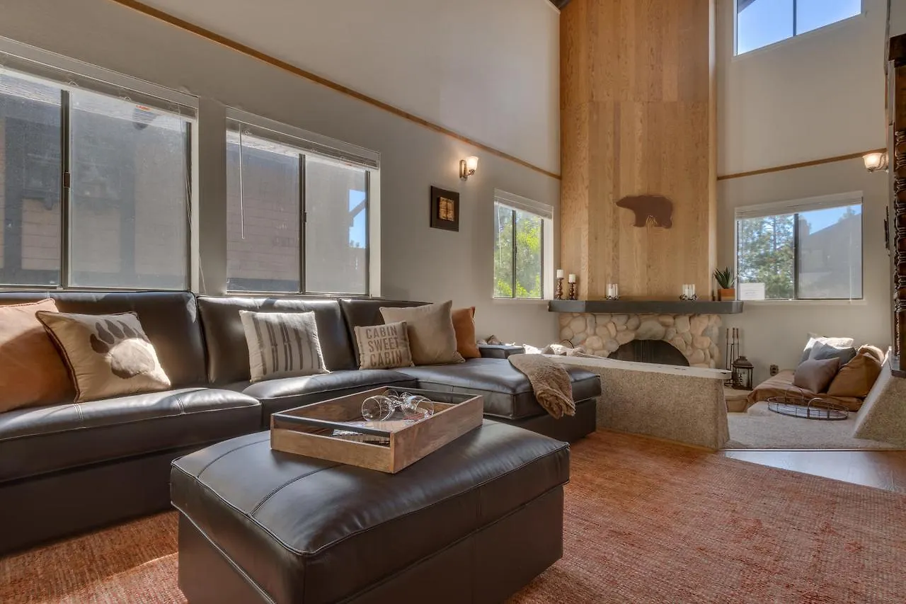 The Knotty Bear - Three Bedroom Home South Lake Tahoe